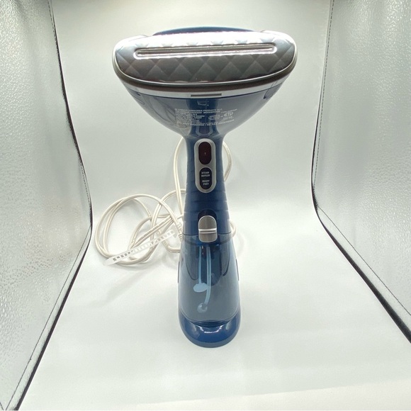 Conair High Heat Steam Iron - Blue and White - Picture 6 of 8